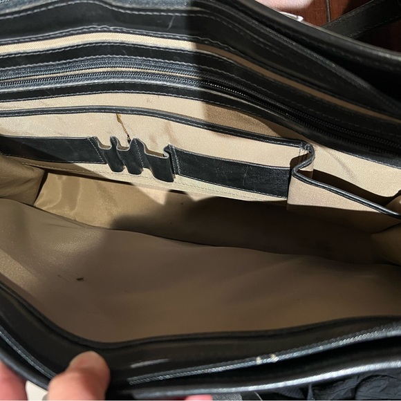 HARTMANN  Lombardo Black Belting Leather Briefcase Messenger Bag AMERICAN Made - Picture 7 of 11